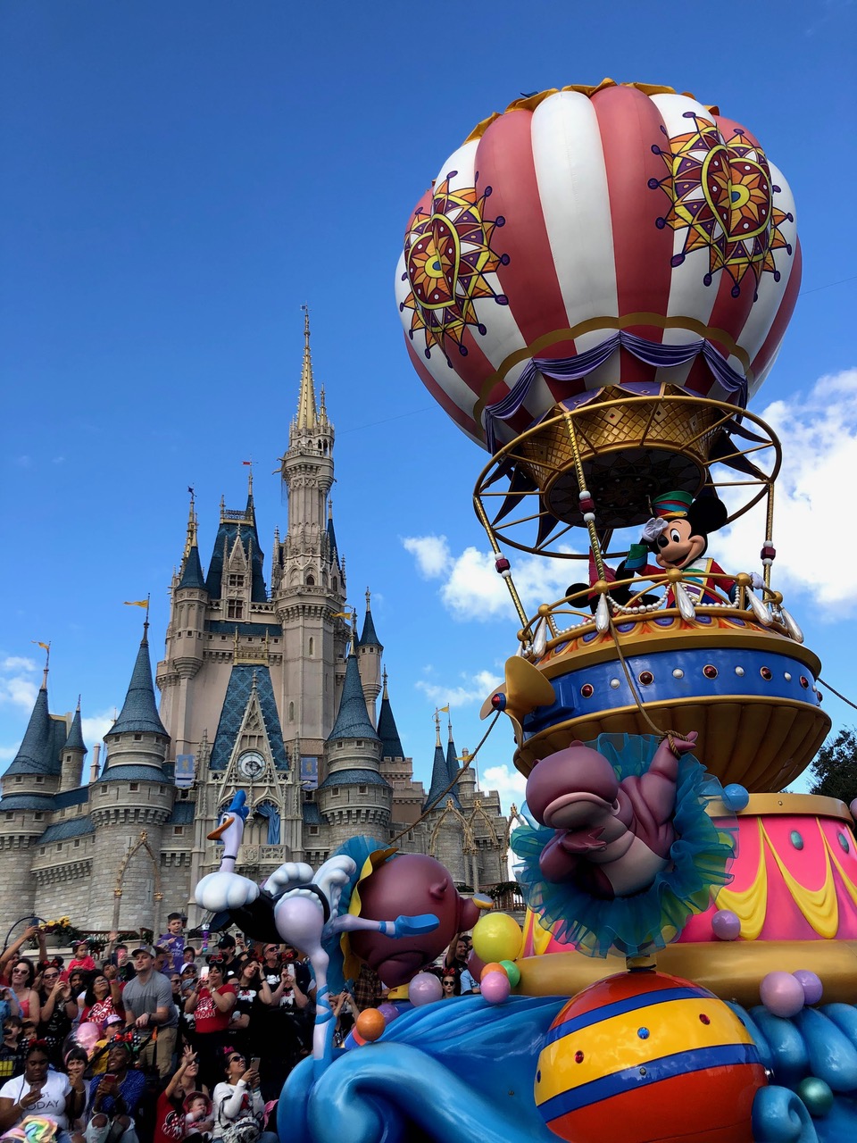 MAGIC KINGDOM PRIVATE TOUR Orlando - vacaystore.com